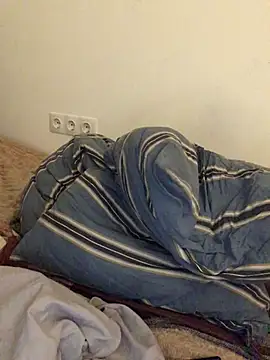 VikiiStoun online show from 03.02.25