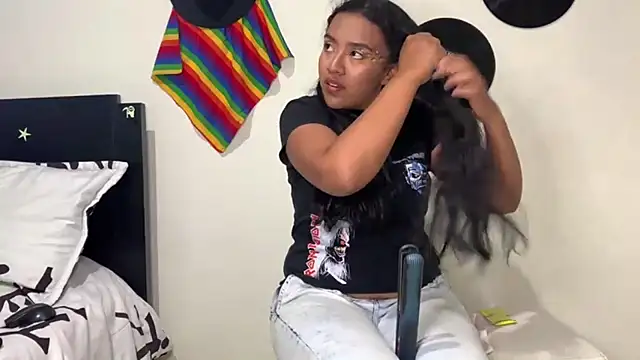 Snapshot of giselao chatting on 01.12.25 giselao online show from 01.12.25