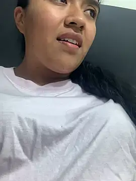 Snapshot of giselao chatting on 03.01.25 giselao online show from 03.01.25