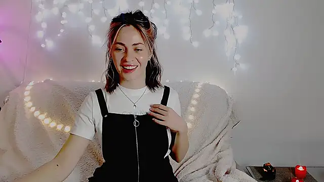 Snapshot of Eroticgiftxxx chatting on 01.25.25 Eroticgiftxxx online show from 01.25.25