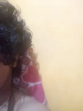 CosmicEmuu online show from 03.29.26