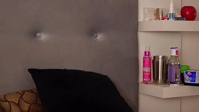 TanyaKros online show from 04.19.26