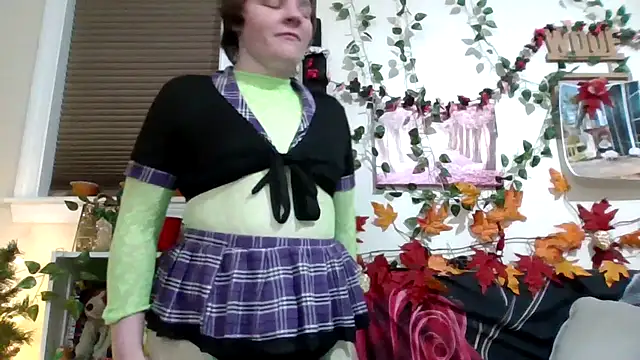 AverageRose online show from 02.06.26