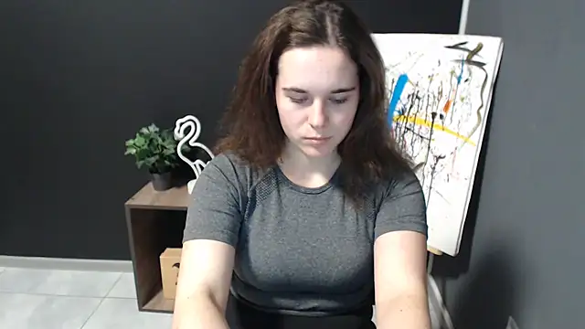 mini girly online show from 01.16.25