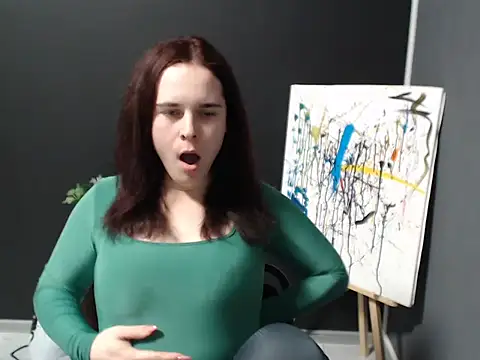 mini girly online show from 01.17.25