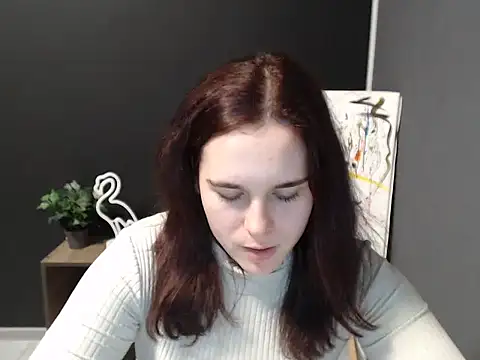 mini girly online show from 01.23.25