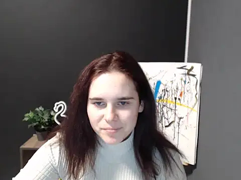 mini girly online show from 01.23.25