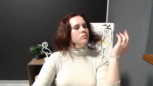 mini girly online show from 02.03.25