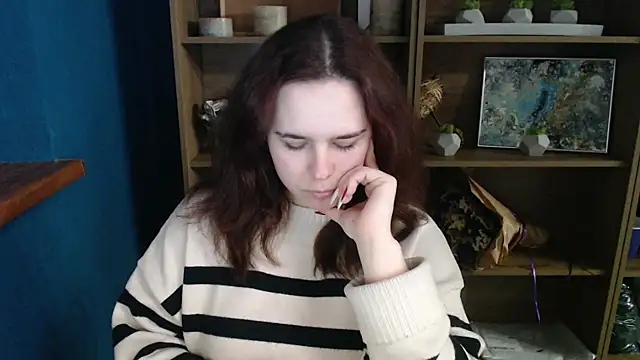 mini girly online show from 02.24.25