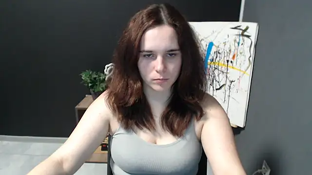 mini girly online show from 02.24.25