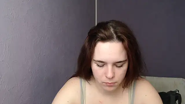 mini girly online show from 02.27.25