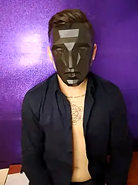 Snapshot of alegian chatting on 12.18.25 alegian online show from 12.18.25