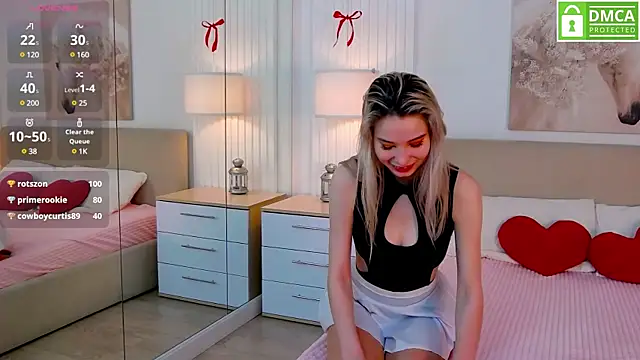 Emma plux online show from 02.17.25