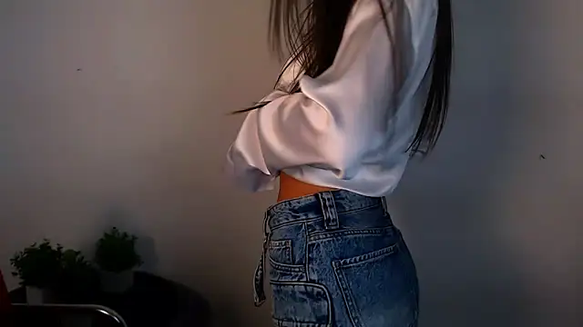 Lexi Jous online show from 05.30.26