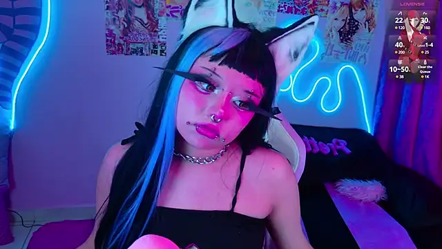 LaytonBox online show from 02.17.25