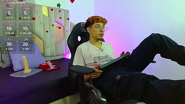 Axel tay online show from 03.04.25