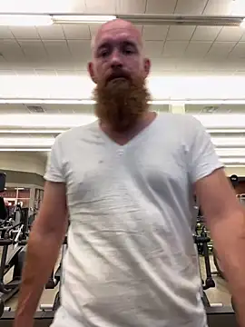 Snapshot of 32XRedBeard chatting on 01.15.25 32XRedBeard online show from 01.15.25