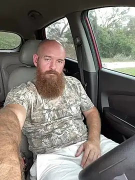 Snapshot of 32XRedBeard chatting on 02.14.25 32XRedBeard online show from 02.14.25
