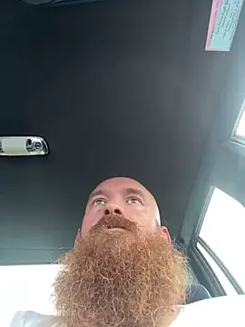 Snapshot of 32XRedBeard chatting on 02.20.25 32XRedBeard online show from 02.20.25