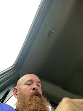 Snapshot of 32XRedBeard chatting on 02.25.25 32XRedBeard online show from 02.25.25
