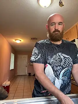 Snapshot of 32XRedBeard chatting on 10.10.25 32XRedBeard online show from 10.10.25