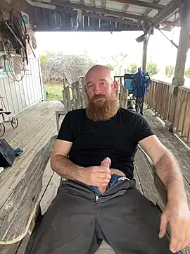 Snapshot of 32XRedBeard chatting on 02.19.26 32XRedBeard online show from 02.19.26