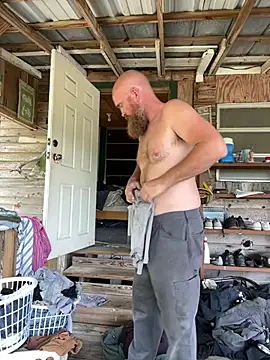 32XRedBeard online show from 04.23.26