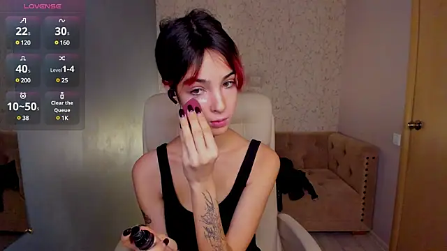 Snapshot of Ink__pleasure chatting on 01.17.25 Ink pleasure online show from 01.17.25