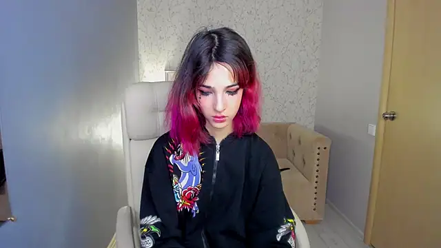 Snapshot of Ink__pleasure chatting on 01.25.25 Ink pleasure online show from 01.25.25