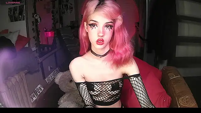 Snapshot of Ink__pleasure chatting on 09.10.25 Ink pleasure online show from 09.10.25