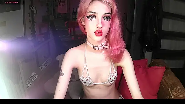 Snapshot of Ink__pleasure chatting on 09.13.25 Ink pleasure online show from 09.13.25