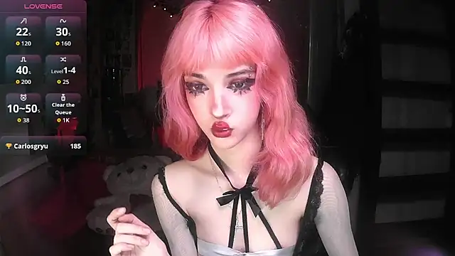 Snapshot of Ink__pleasure chatting on 10.26.25 Ink pleasure online show from 10.26.25