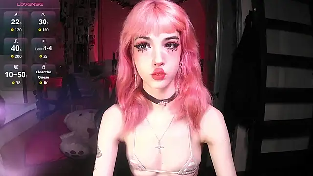 Snapshot of Ink__pleasure chatting on 10.26.25 Ink pleasure online show from 10.26.25