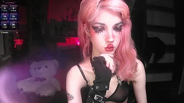 Snapshot of Ink__pleasure chatting on 11.08.25 Ink pleasure online show from 11.08.25