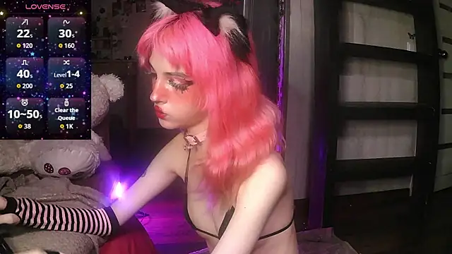 Snapshot of Ink__pleasure chatting on 11.20.25 Ink pleasure online show from 11.20.25