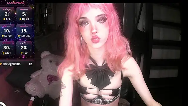 Snapshot of Ink__pleasure chatting on 11.23.25 Ink pleasure online show from 11.23.25