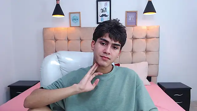 Tommy18   online show from 01.23.25