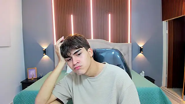 Tommy18   online show from 09.10.25