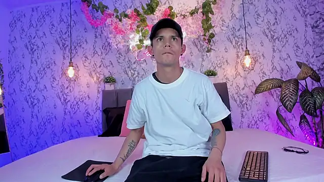 Bonny and carrot online show from 02.26.26