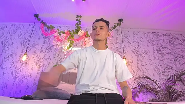 Bonny and carrot online show from 03.31.26