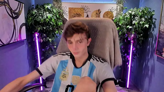 John Weasley online show from 09.27.25