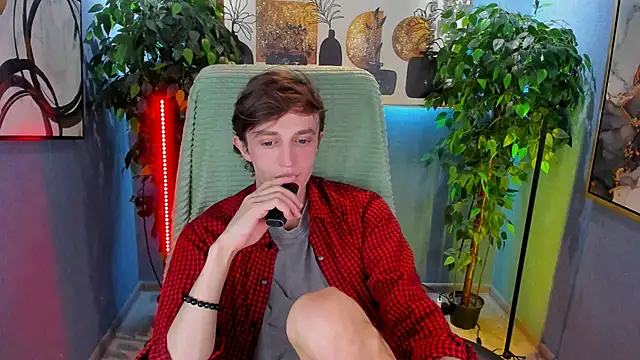 John Weasley online show from 12.18.25