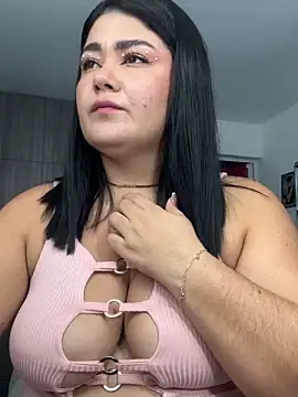 Snapshot of karla_hotgirl chatting on 03.21.25 karla hotgirl online show from 03.21.25