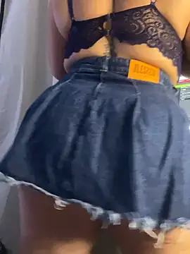 Snapshot of karla_hotgirl chatting on 03.22.25 karla hotgirl online show from 03.22.25