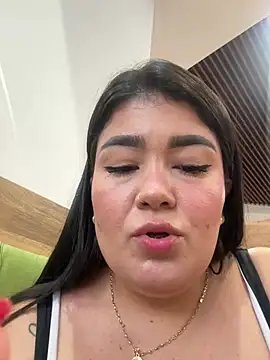 Snapshot of karla_hotgirl chatting on 05.08.26 karla hotgirl online show from 05.08.26