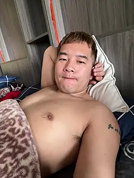 Snapshot of zxb757369 chatting on 01.22.25 zxb757369 online show from 01.22.25