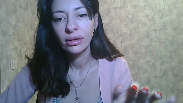 Snapshot of LissaBlossom chatting on 01.13.25 LissaBlossom online show from 01.13.25