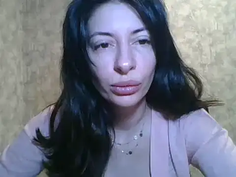 Snapshot of LissaBlossom chatting on 03.22.25 LissaBlossom online show from 03.22.25
