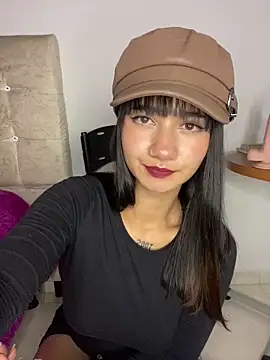 Catmila- online show from 02.13.26