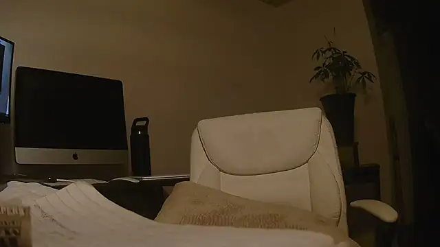 MrDaddyBbSnake online show from 04.22.26